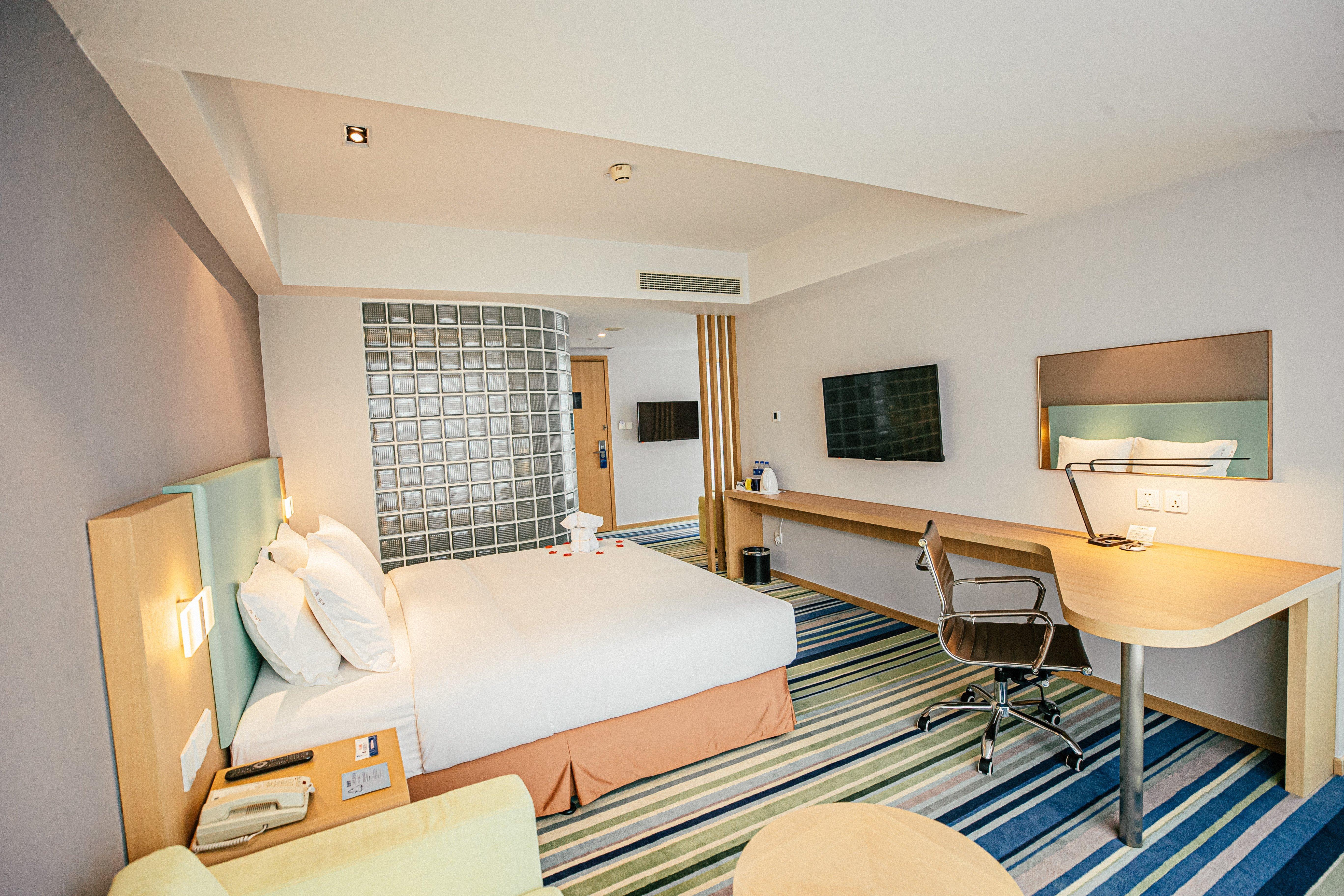 Holiday Inn Express Yingkou Onelong Plaza By Ihg Gaizhou ภายนอก รูปภาพ
