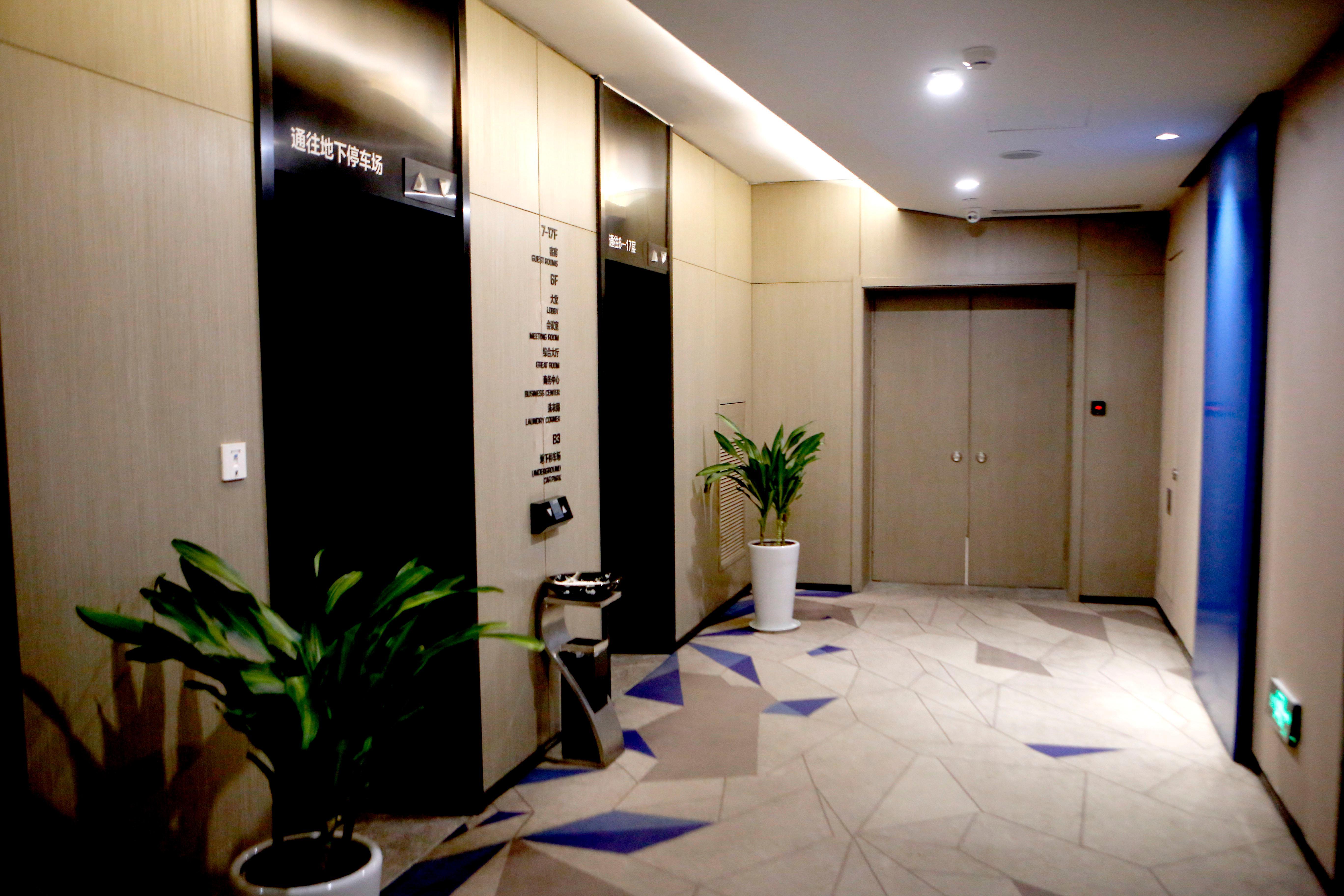 Holiday Inn Express Yingkou Onelong Plaza By Ihg Gaizhou ภายนอก รูปภาพ