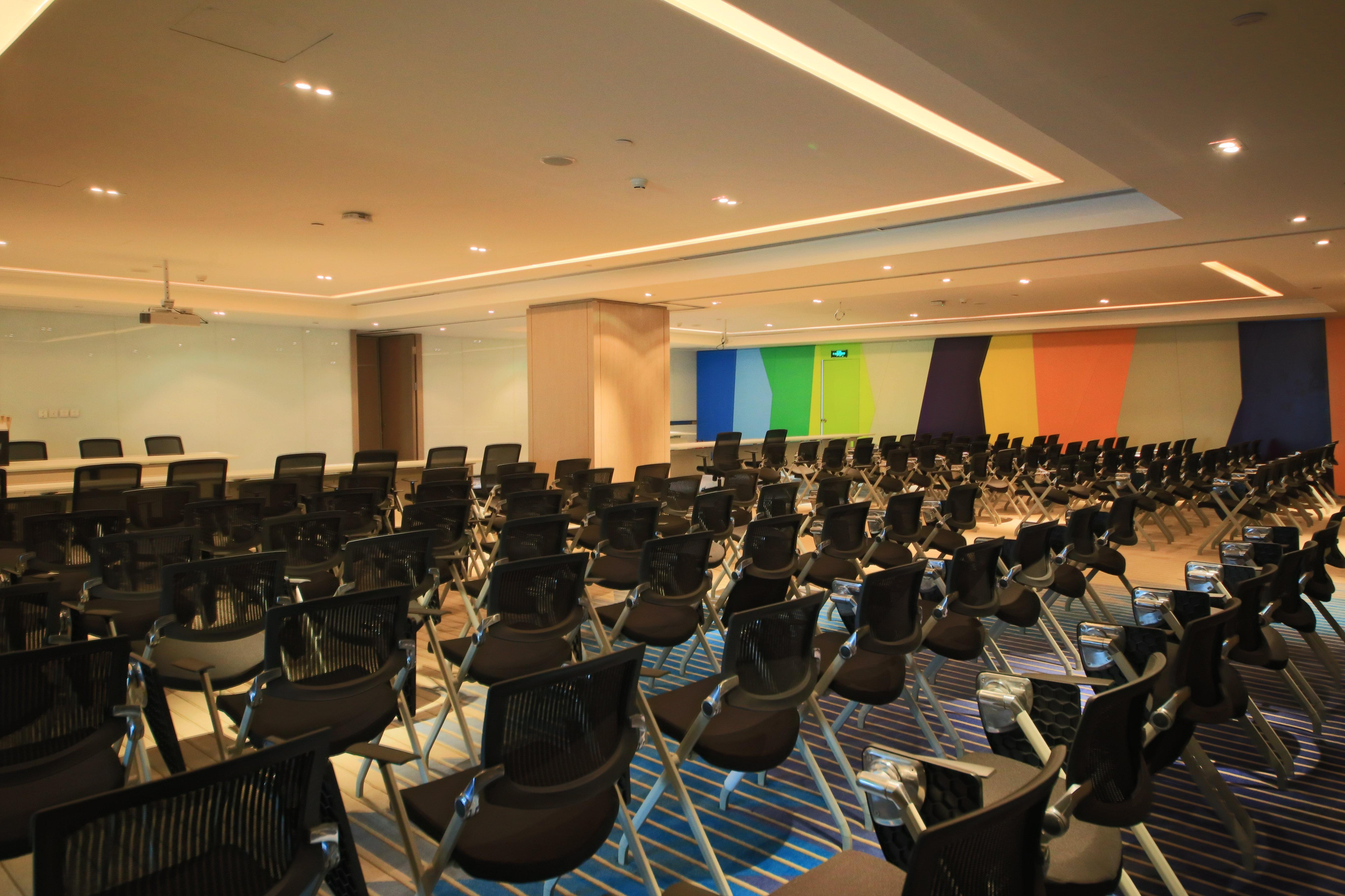 Holiday Inn Express Yingkou Onelong Plaza By Ihg Gaizhou ภายนอก รูปภาพ