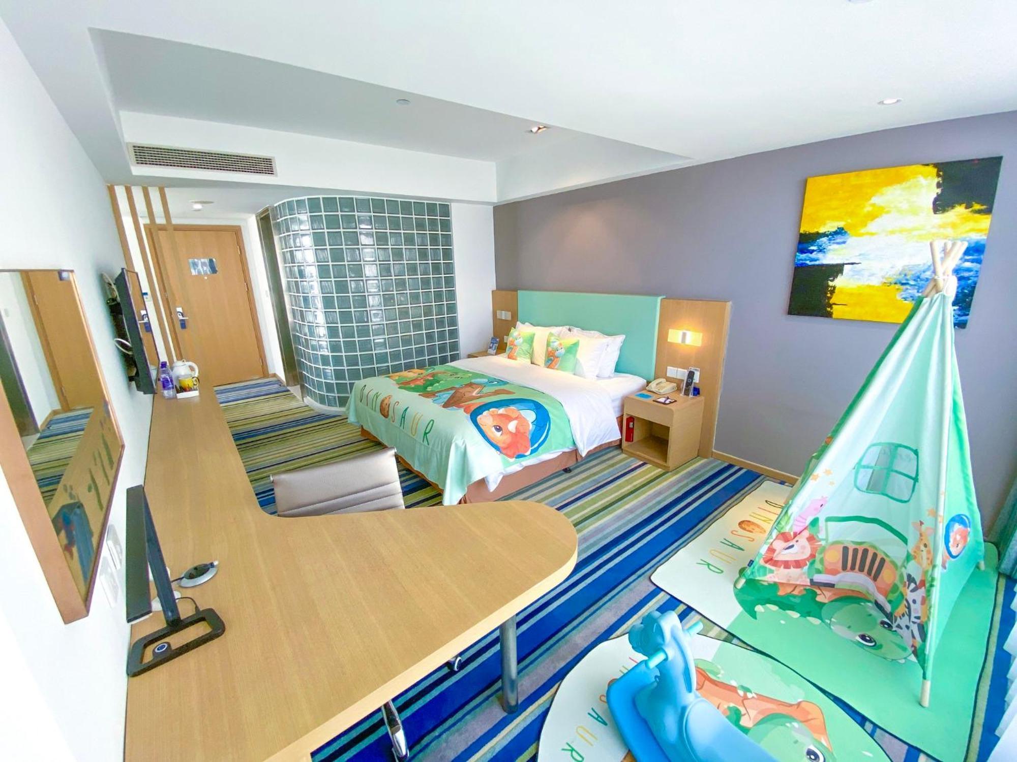 Holiday Inn Express Yingkou Onelong Plaza By Ihg Gaizhou ภายนอก รูปภาพ